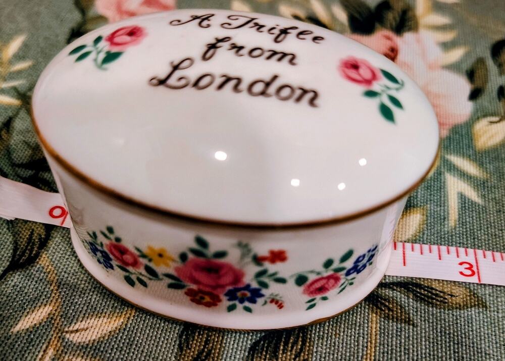 Vintage Crown Staffordshire Oval Trinket Box Fine Bone China London EUC